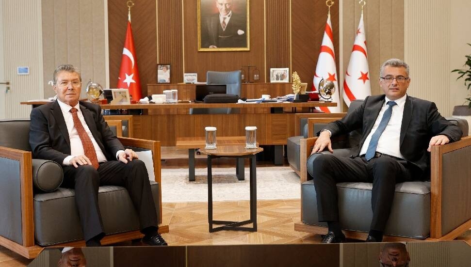 Cumhurbaşkanı Tufan Erhürman, Başbakan Ünal Üstel ile görüştü