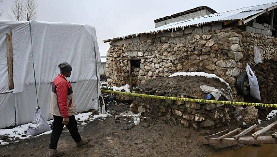 AFAD, Van'daki 5,2 büyüklüğündeki depremin ön değerlendirme raporunu açıkladı