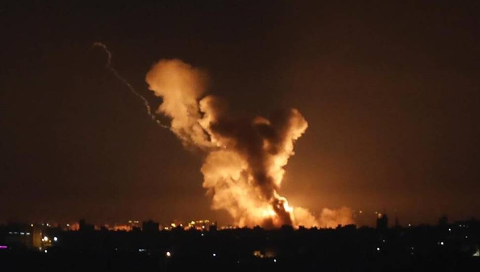 İsrail, Lübnan'ın başkenti Beyrut'a yeni hava saldırıları düzenledi