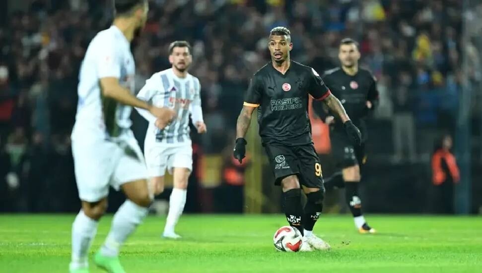 Icardi kaçırdı, Galatasaray kupada kazandı